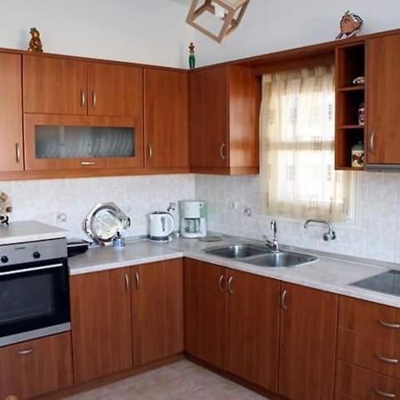 Elzahed Apartments Maestro Kimolos Exterior photo